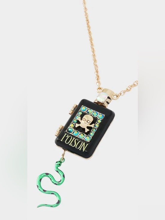 Betsey Johnson Jewelry - BETSEY JOHNSON POISON HALLOWEEN LONG PENDANT NECKLACE - NWT